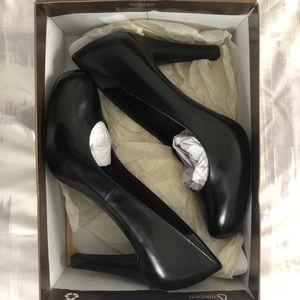 Franco Sarto | Cicero Leather Platform Pump (8M)